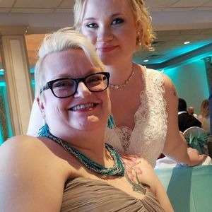 Meet your Posher, Monica